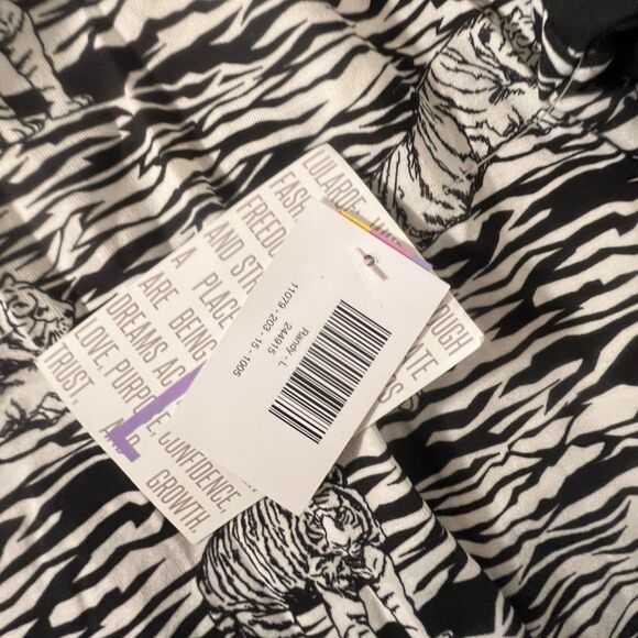 Lularoe Women's Randy Baseball Raglan Black/White Zebra W/Tigers Size Large-NWT - Picture 4 of 6